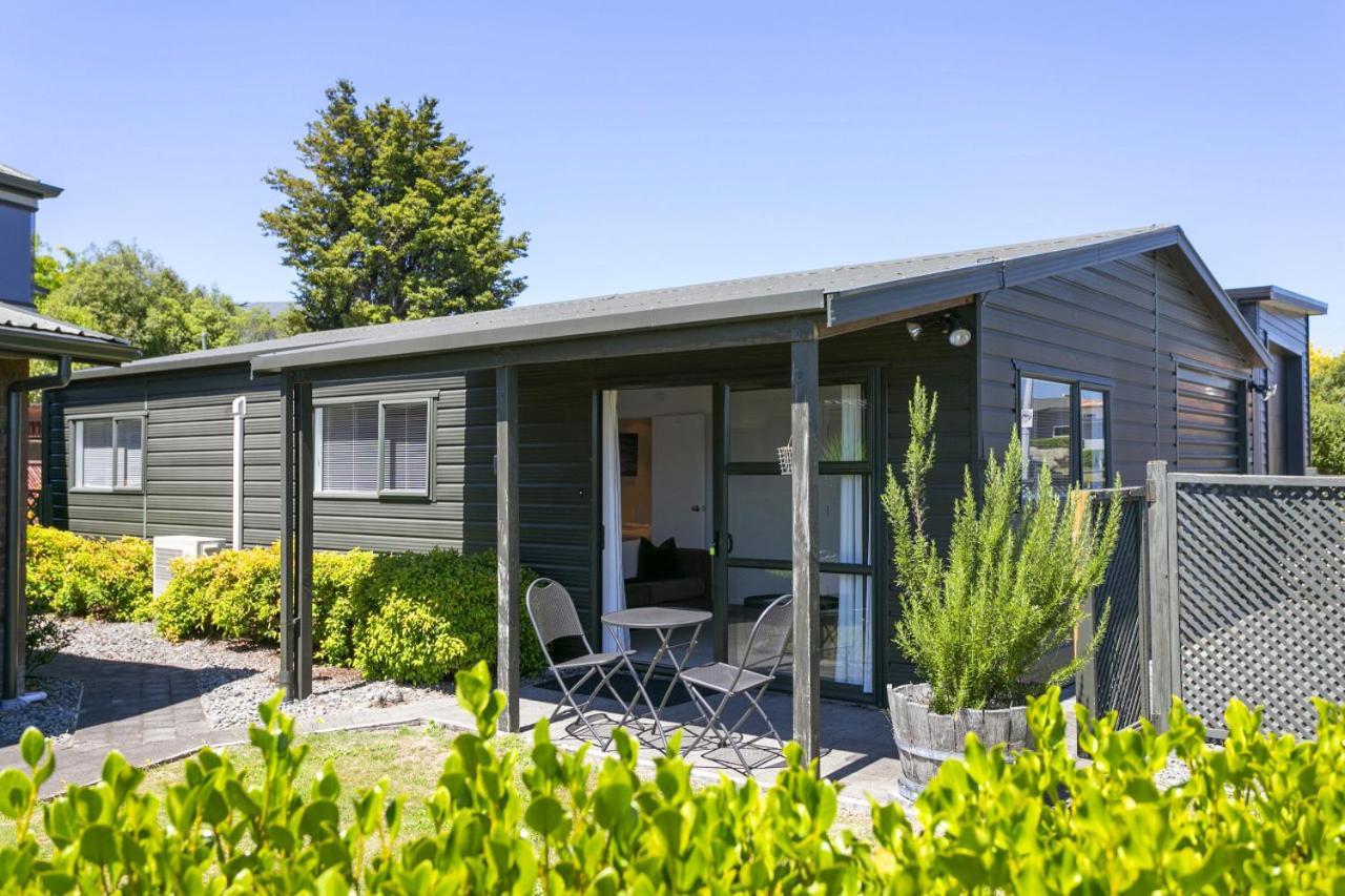 You Little Beauty - Wharewaka Beach Magic Tauposee Exterior foto