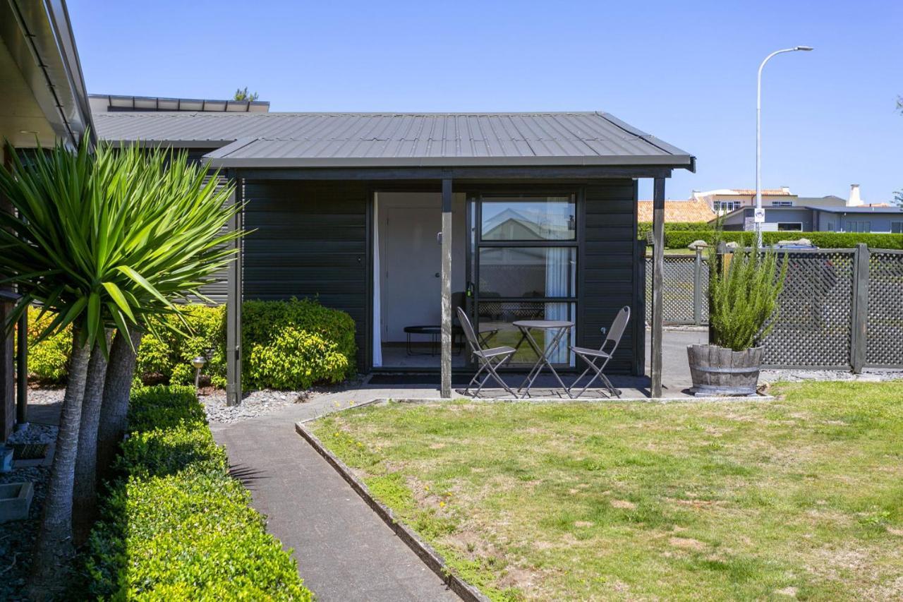 You Little Beauty - Wharewaka Beach Magic Tauposee Exterior foto
